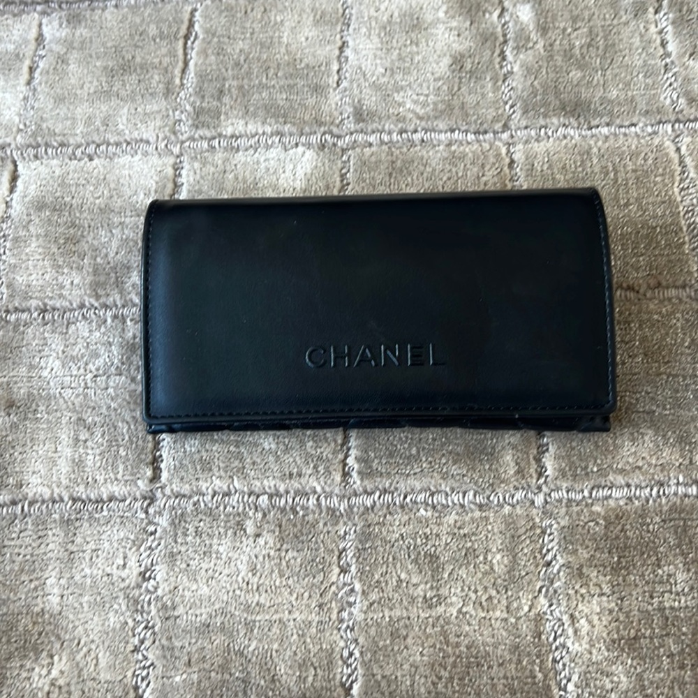 CHANEL sunglasses box